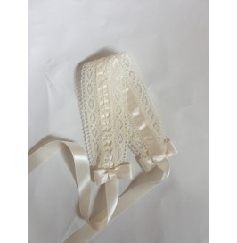 Felpa de ceremonia y bautizo de bolillo